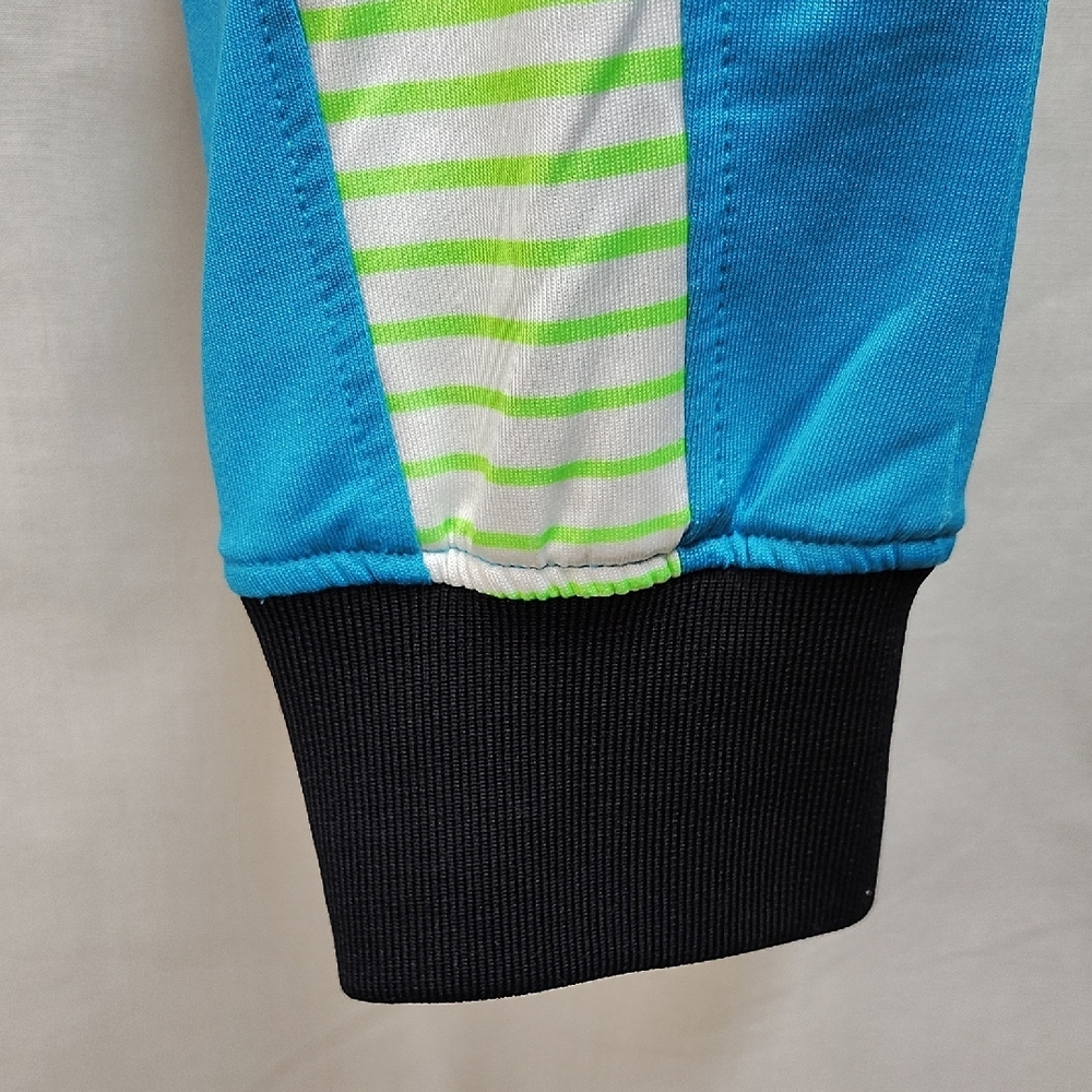Zumba Fitness Blue and Green Lightweight Jacket - Picture 6 of 13